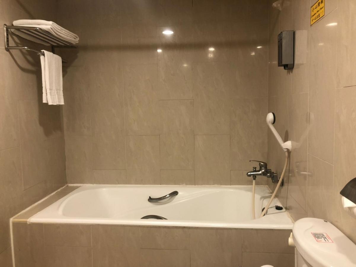 Doitsu Hotel Taipei Extérieur photo