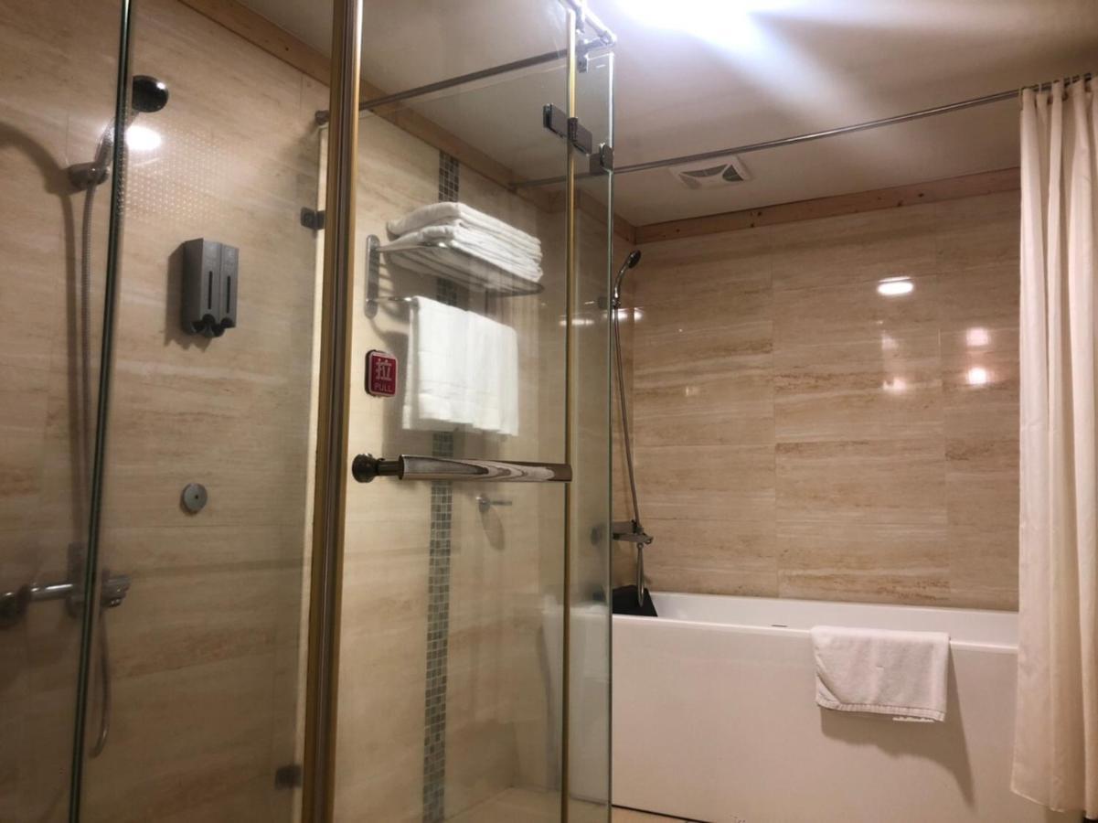 Doitsu Hotel Taipei Extérieur photo